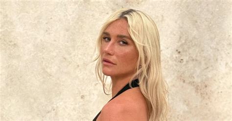 Kesha posts two new nude photos to Instagram